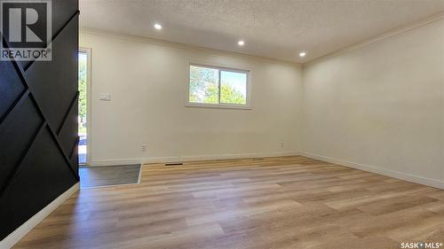93 Davidson Crescent, Saskatoon, SK 