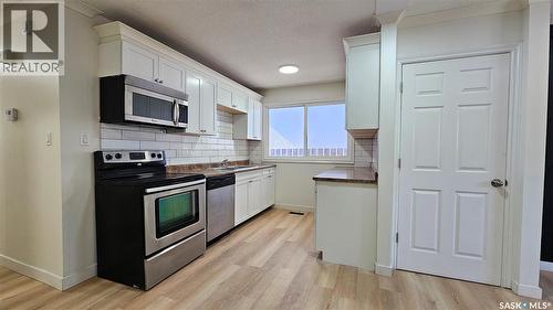 93 Davidson Crescent, Saskatoon, SK 