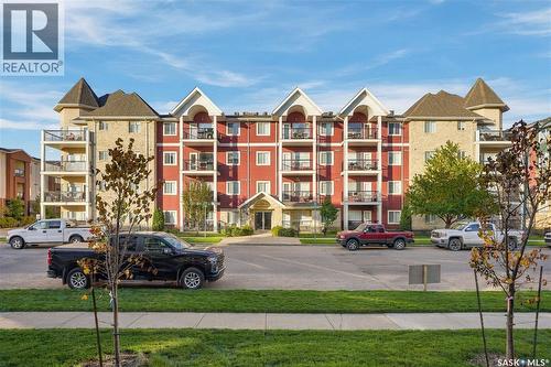 319 150 Pawlychenko Lane, Saskatoon, SK 