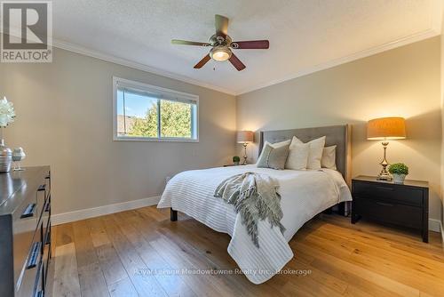 407 Baverstock Crescent, Milton (Cl Clarke), ON 