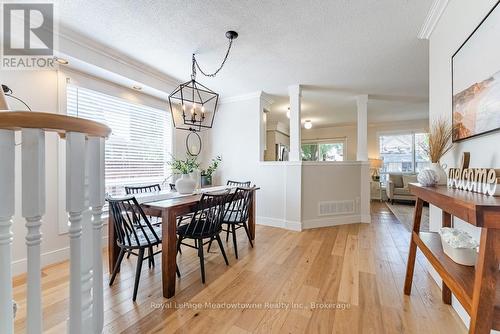 407 Baverstock Crescent, Milton (Cl Clarke), ON 