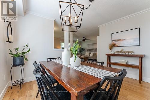 407 Baverstock Crescent, Milton (Cl Clarke), ON 