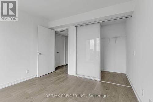 Th17 - 7 Buttermill Avenue, Vaughan, ON 
