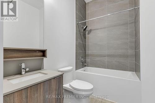Th17 - 7 Buttermill Avenue, Vaughan, ON 