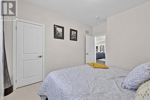 Closet - 20 Birkdale Place, Newmarket, ON 
