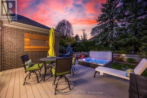 Private & Peaceful! - 20 Birkdale Place, Newmarket, ON 
