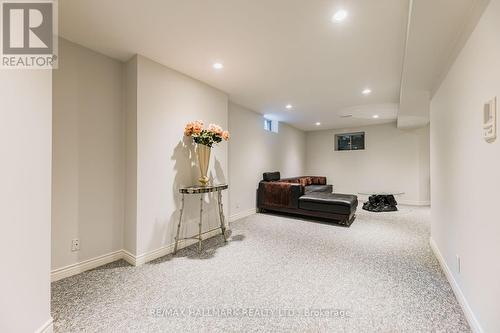 106 Larratt Lane, Richmond Hill, ON 