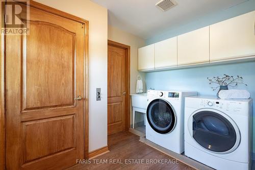 142 Nelson Street, Barrie, ON 