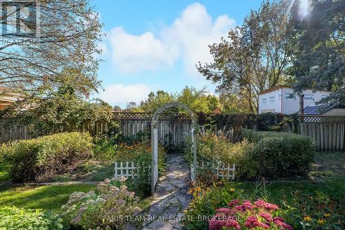 142 Nelson Street, Barrie, ON 