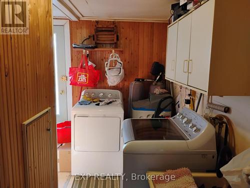 Main-floor laundry - 4044 Bayview Avenue, Ramara, ON 