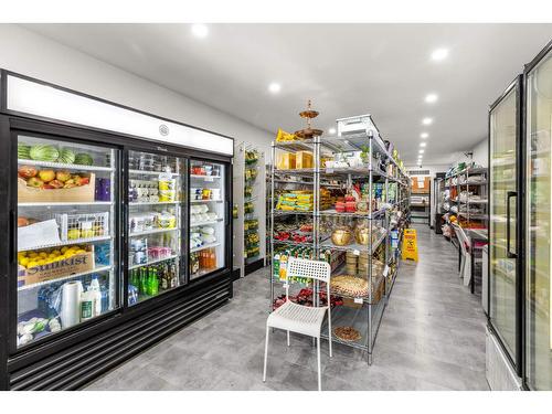 9236 Main Street|Chilliwack Downtown, Chilliwack, BC 