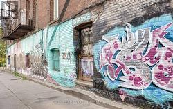 MAIN N - 207A COWAN AVENUE Toronto, ON M6K 1L6