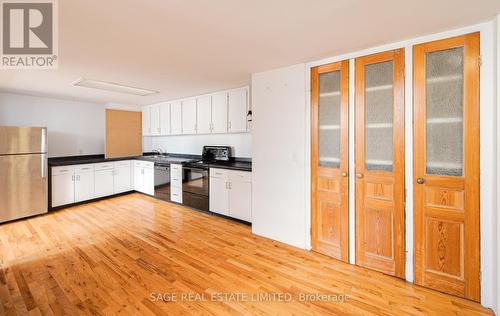 MAIN N - 207A COWAN AVENUE , Toronto, Ontario M6K 1L6 2