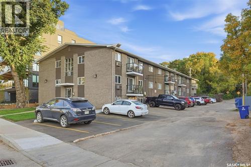 204 208 Saskatchewan Crescent E, Saskatoon, SK 