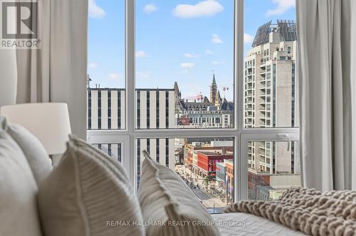 Primary bedroom window outlook - 1405 - 200 Rideau Street, Ottawa, ON 