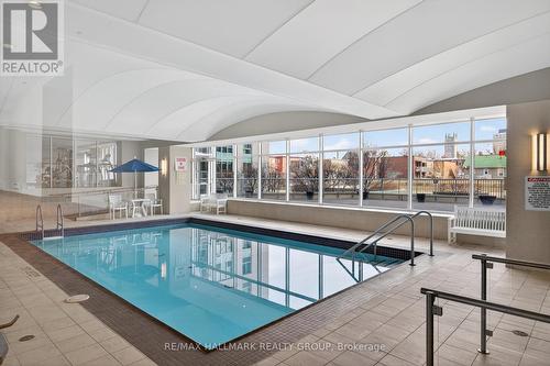 Indoor pool - 1405 - 200 Rideau Street, Ottawa, ON 