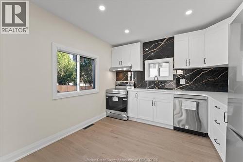 930 Elsmere Ave, Windsor, ON 