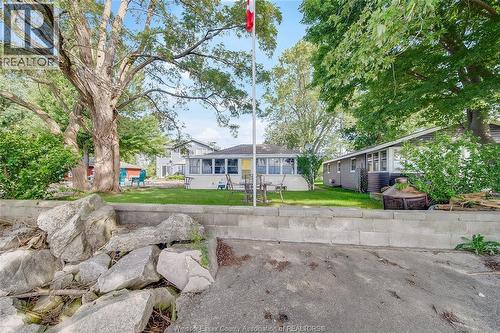 845 Erie Blue, Essex, ON 