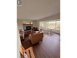 Living & Dining Area - 