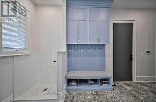1301 Twin Oaks Dell, Mississauga, ON 