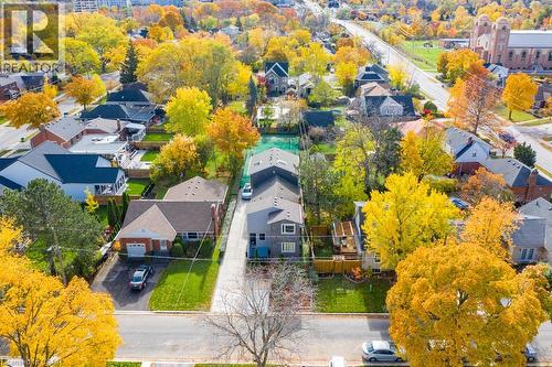 Residential neighbourhood with a variety of detached homes and mature trees - 16 Forest Hill Road, St. Catharines, ON 