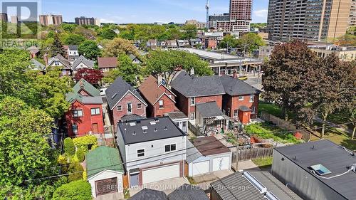 330 Main Street, Toronto, ON 