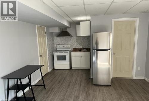 6045 ERNEST Crescent Unit# BMST , Niagara Falls, Ontario L2H 0H8 5