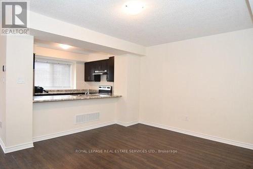 90 HOWE STREET , Toronto, Ontario M1L 0J4 3