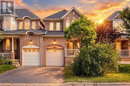 80 DOOLEY CRESCENT  Ajax, ON L1T 4J2