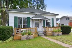 8 CHESTNUT STREET Norfolk, ON N0E 1M0