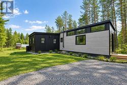 473 FLEETWOOD ROAD Kawartha Lakes (Manvers), ON L0B 1K0