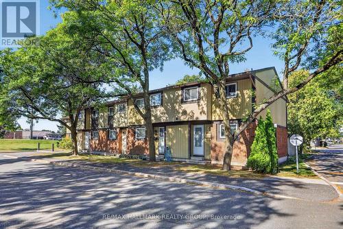 6156 BROOKSIDE LANE , Ottawa, Ontario K1C 2K7 2