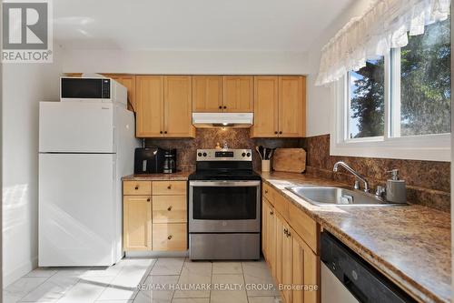 6156 BROOKSIDE LANE , Ottawa, Ontario K1C 2K7 3