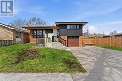39 EARLTON ROAD Toronto, ON M1T 2R4