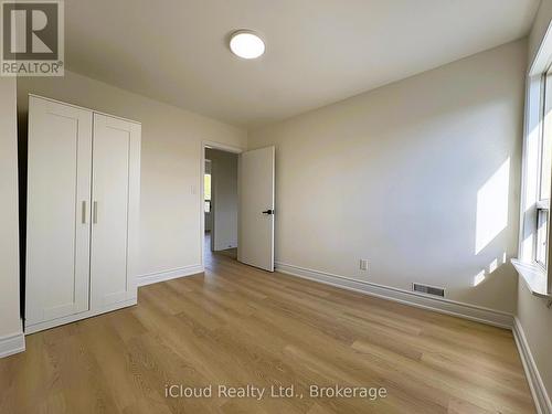 UPPER - 1373 DAVENPORT ROAD , Toronto, Ontario M6H 2H5 3