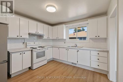 B - 1132 CLYDE AVENUE , Ottawa, Ontario K2C 1Y2 2