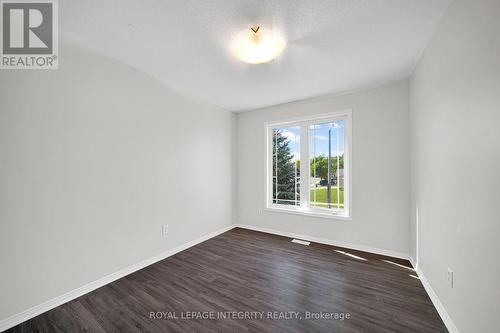 Second bedroom - 170 Flamborough Way, Ottawa, ON 