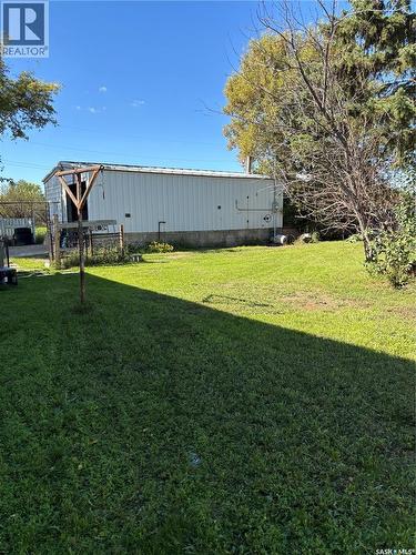 406 Railway Avenue, Mortlach, SK 