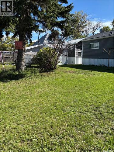 406 Railway Avenue, Mortlach, SK 