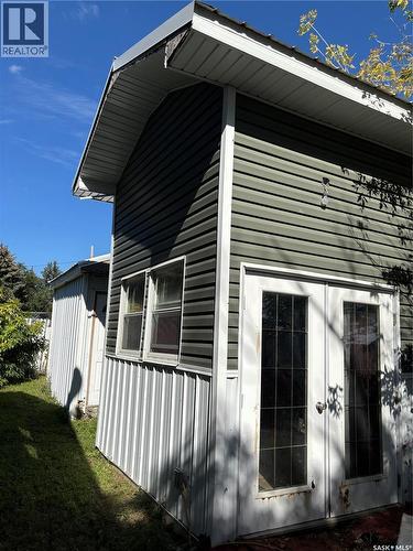 406 Railway Avenue, Mortlach, SK 
