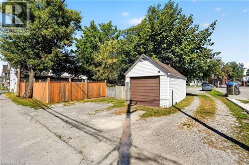213-215 Maple Street, Dunnville, ON 