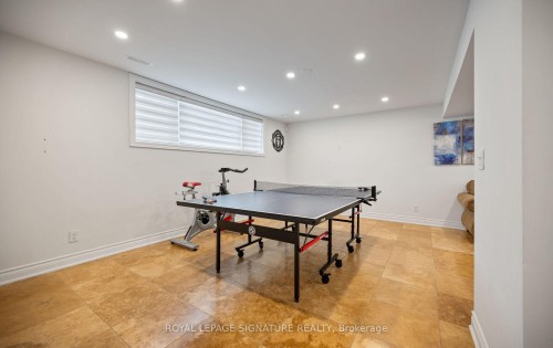 17 Wendakee Drive, Hamilton, ON 