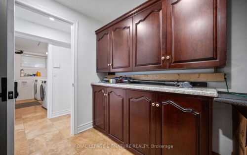 17 Wendakee Drive, Hamilton, ON 