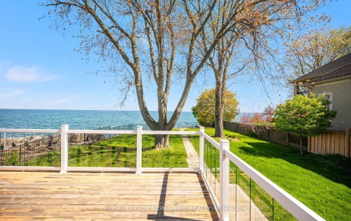 17 Wendakee Drive, Hamilton, ON 