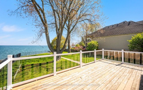 17 Wendakee Drive, Hamilton, ON 