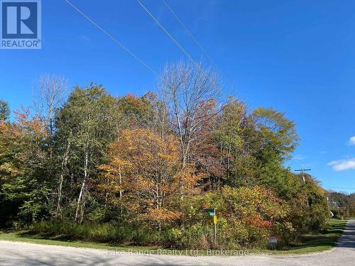 611 Tuscarora Road, Huron-Kinloss, ON 