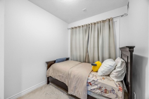 322-60 Fairfax Crescent, Toronto, ON 