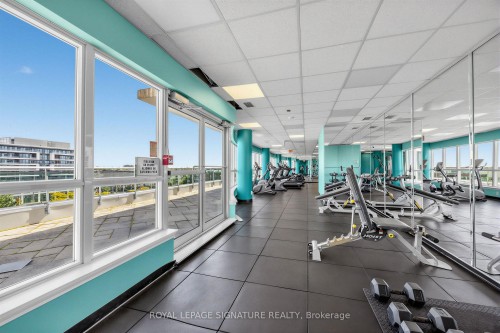322-60 Fairfax Crescent, Toronto, ON 