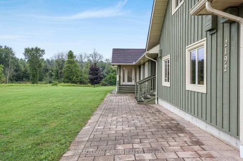 2192 Atkinson Road, Springwater, ON 