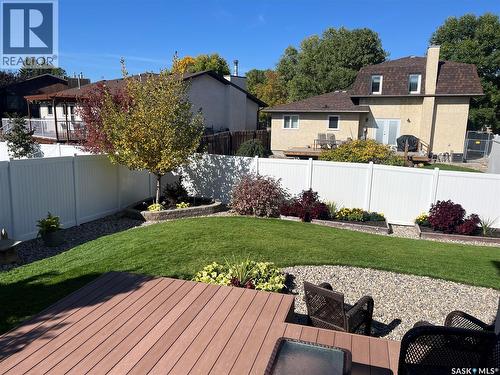 1914 Laurier Crescent E, Regina, SK 